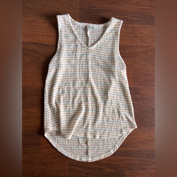 Paper Crane Vneck Tank Top Size XS - Picture 1 of 5